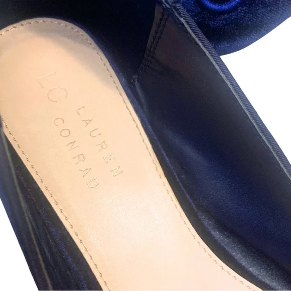 2/$30 LC Lauren Conrad Dark Blue Velvet Pointed Ballet Flats 8.5 Loafer Preppy - Picture 4 of 9